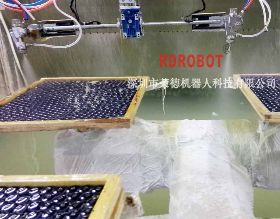 纽扣五轴四盘往复式喷漆台